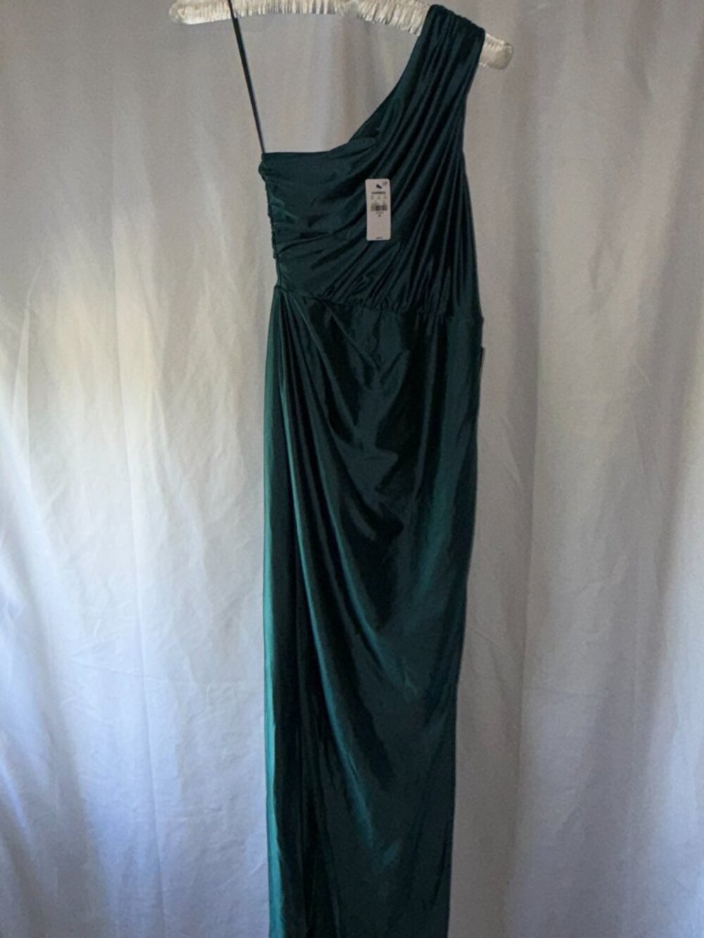 Express Emerald one-Shoulder long formal dress